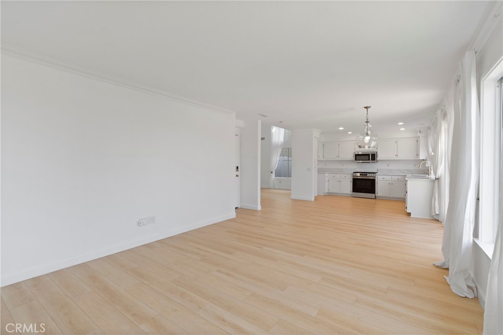 22 Carriage Drive Lake Forest, CA 92610 - Photo 11 of 35