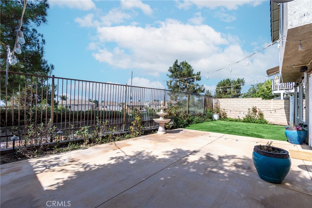 22 Carriage Drive Lake Forest, CA 92610 - Photo 24 of 35 a view of a backyard with sitting area