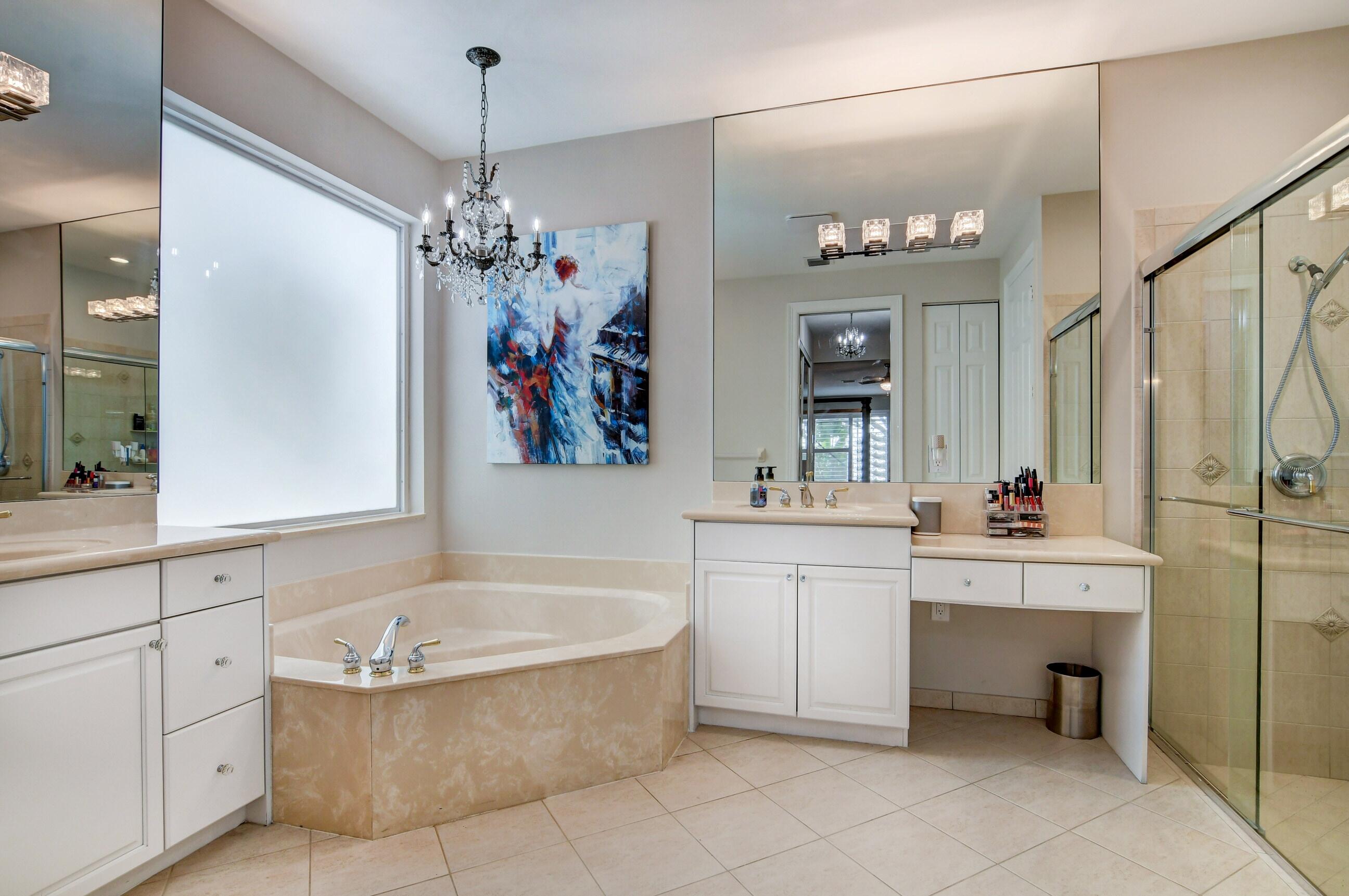 19573 Estuary Drive Boca Raton, FL 33498 - Photo 29 of 75 Primary Bath