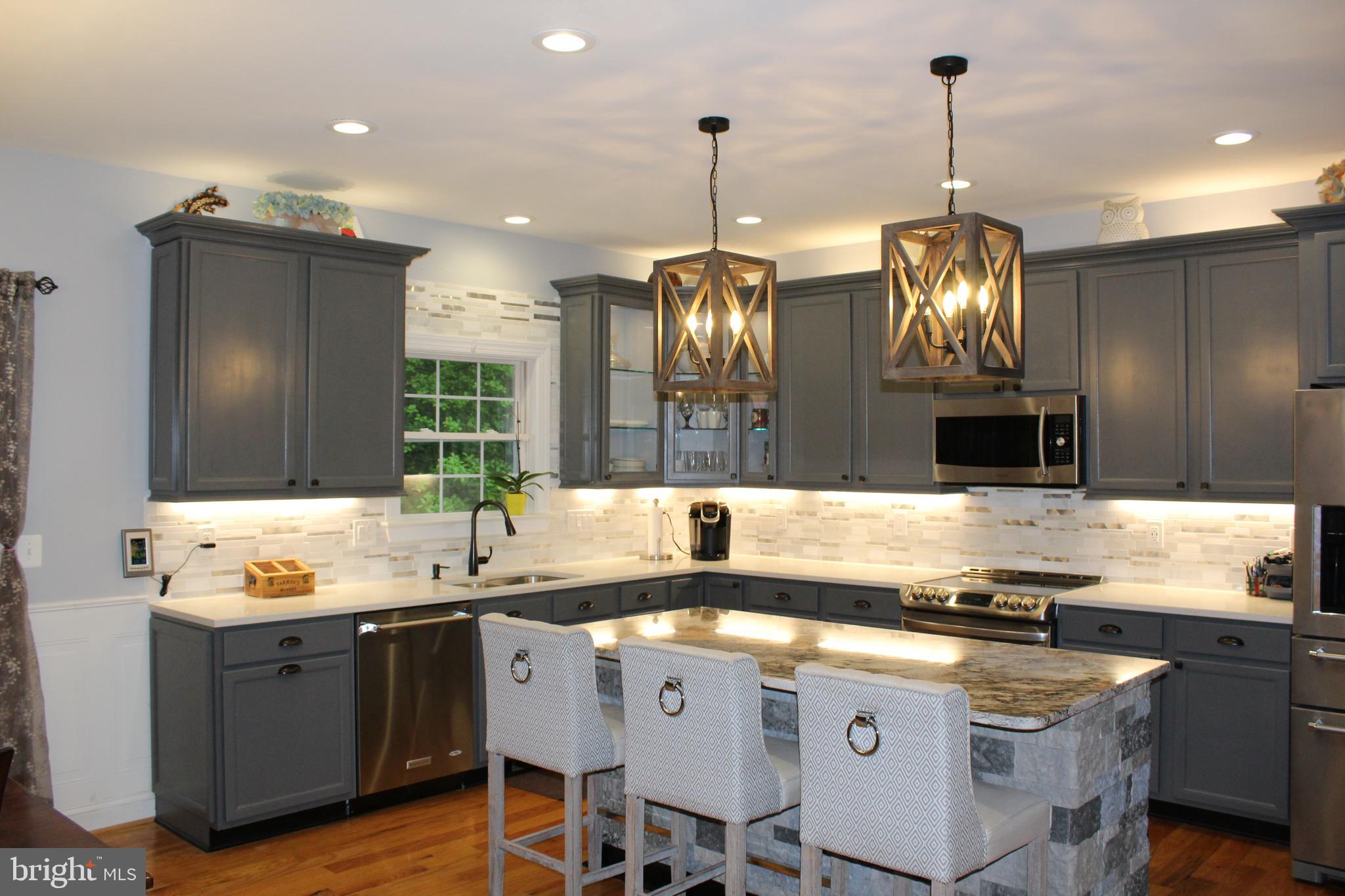 214 Featherstone Road Pasadena, MD 21122 - Photo 8 of 72 Desirable Large eat in kitchen-open to family room