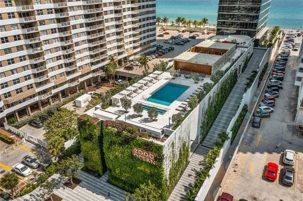 $20,000 | 2000 South Ocean Drive, Unit 8A, Hallandale Beach, FL 33009