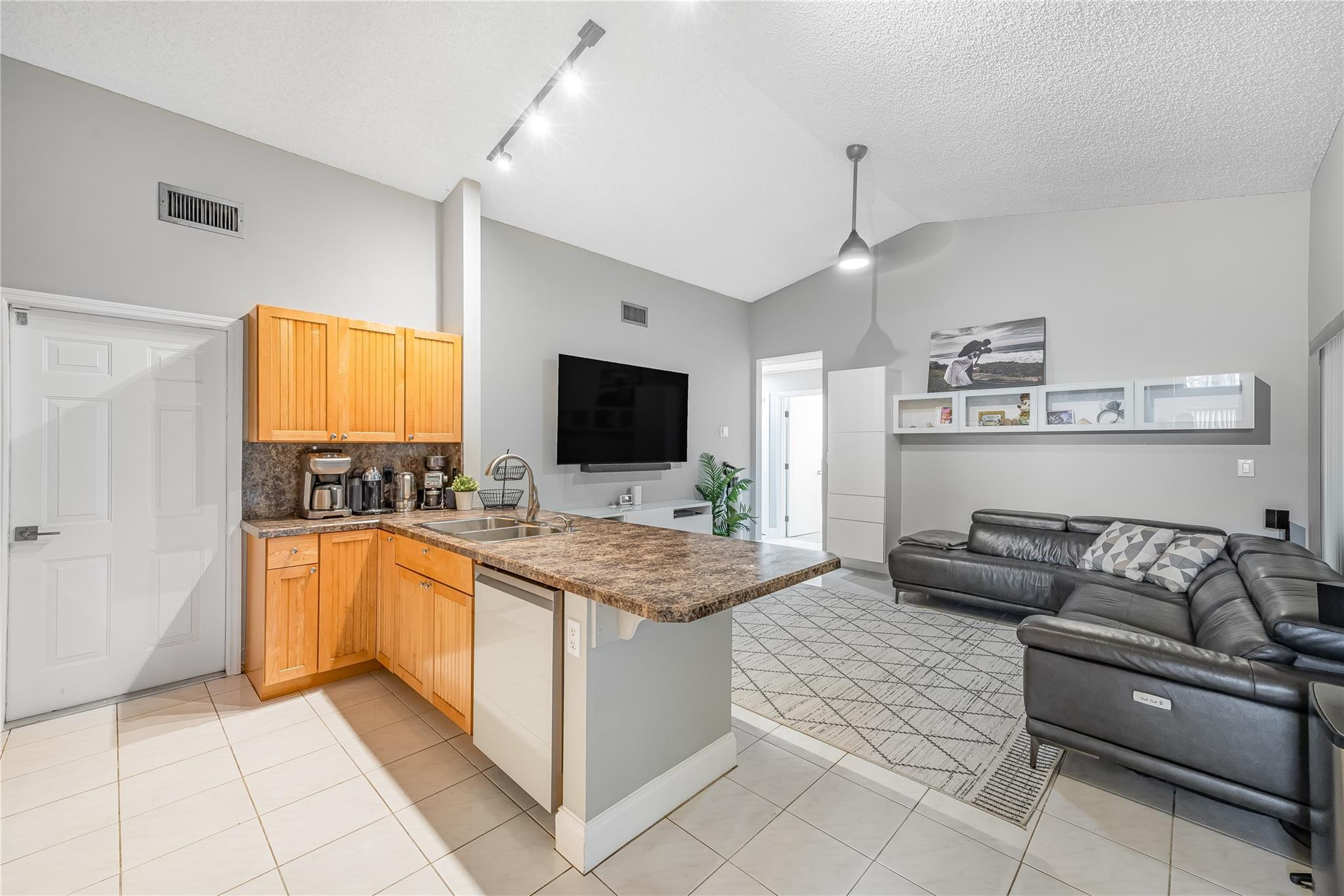 21248 Summertrace Circle Boca Raton, FL 33428 - Photo 17 of 37 Photo 18