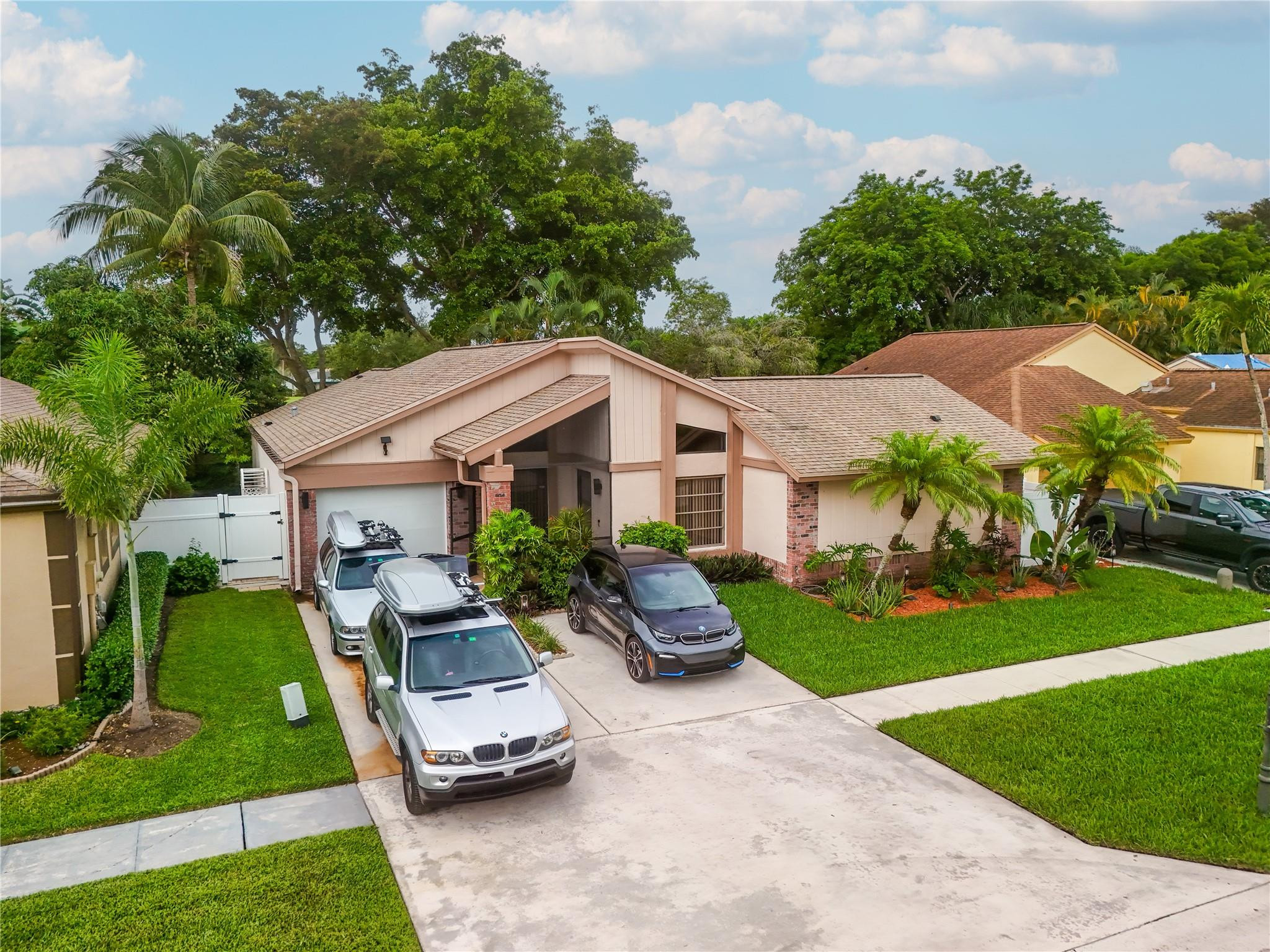 21248 Summertrace Circle Boca Raton, FL 33428 - Photo 2 of 37 Photo 2