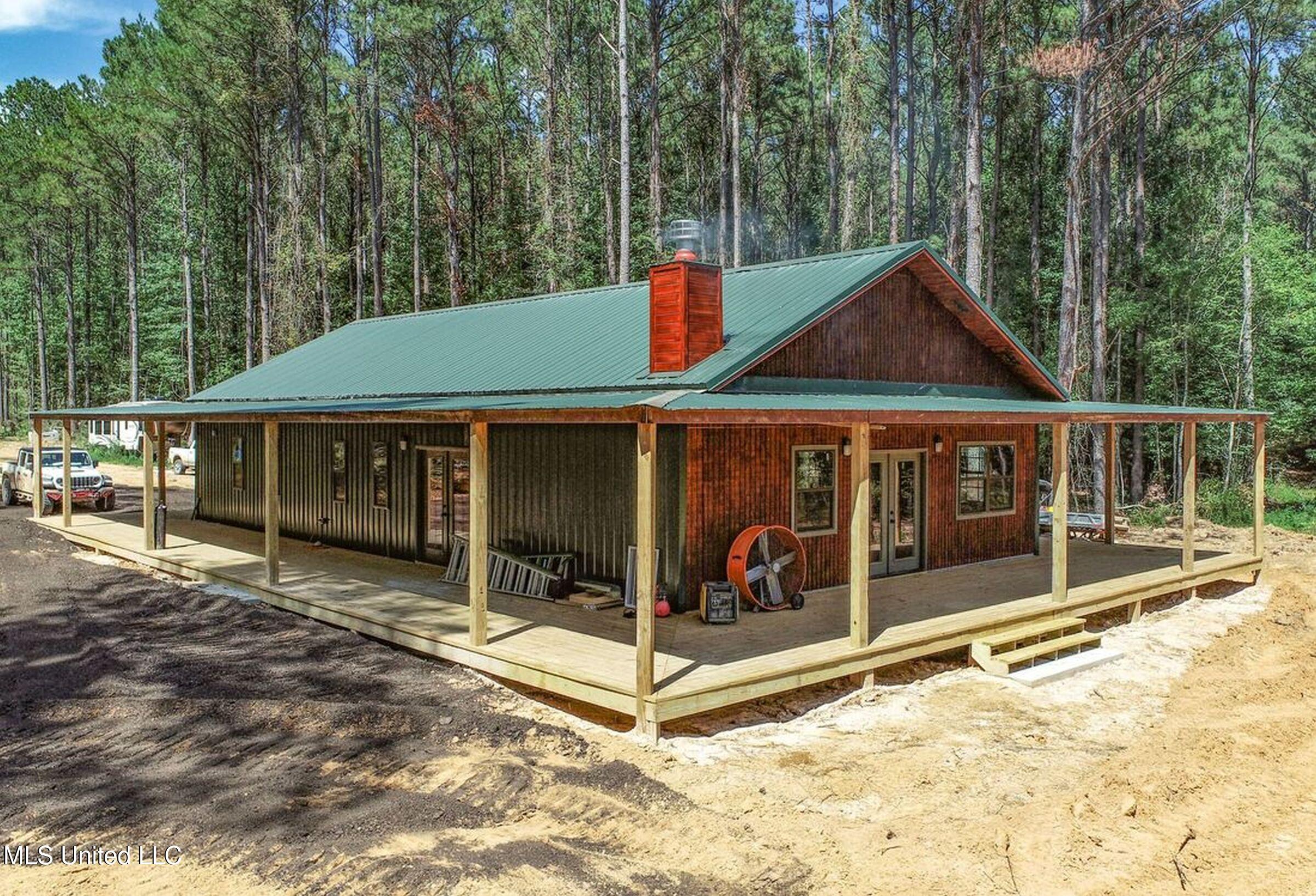 348 Beaverdam Road Camden, MS 39045 - Photo 34 of 121 148lakehs63