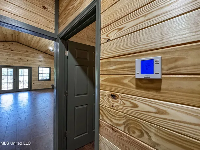 $1,024,000 | 348 Beaverdam Road, Camden, MS 39045