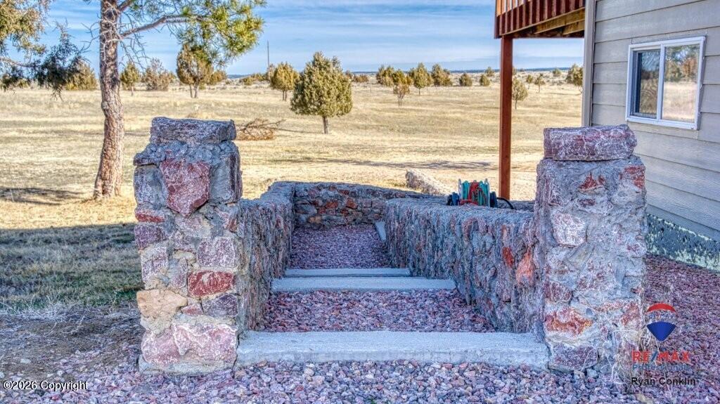 977 Old Sundance Road Moorcroft, WY 82721 - Photo 14 of 145 977 Old Sundance Rd - House-101 (2)