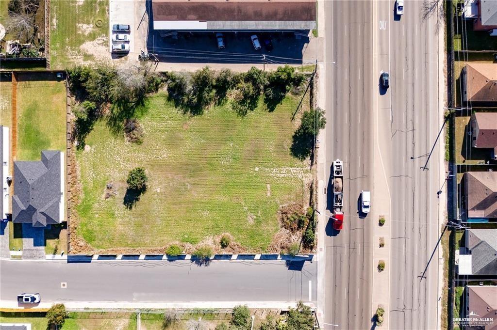 2804 North Ware Road McAllen, TX 78501 - Photo 6 of 6 a view of a garden