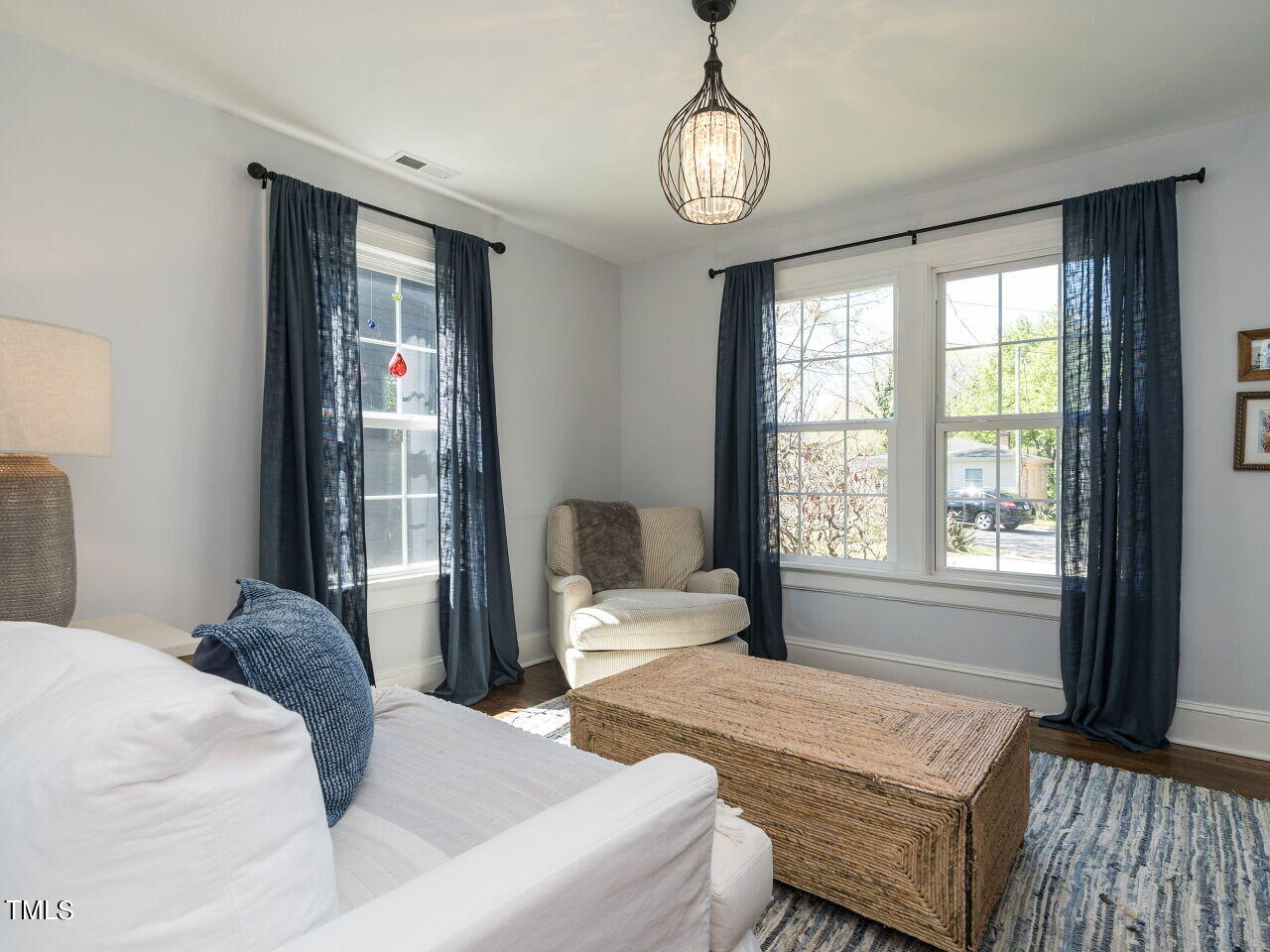 1004 Benjamin Street Raleigh, NC 27604 - Photo 18 of 27 022-1280x960-second-bedroom
