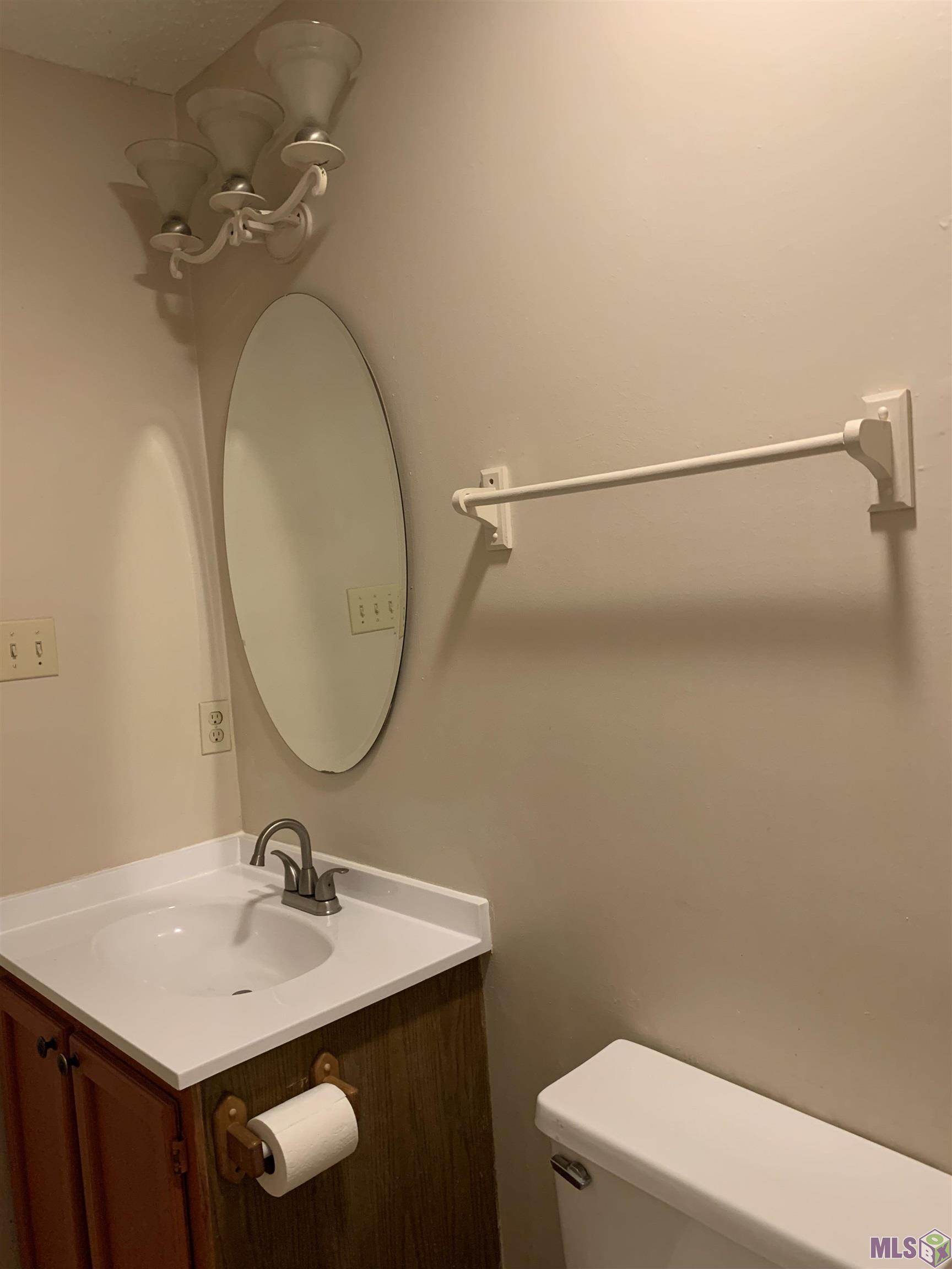 4456 Stumberg Lane Baton Rouge, LA 70816 - Photo 7 of 12