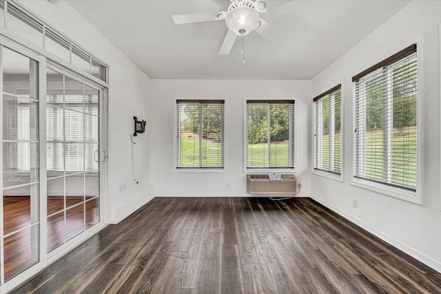 $449,500 | 1613 Edgebrook Road, Salem, VA 24153