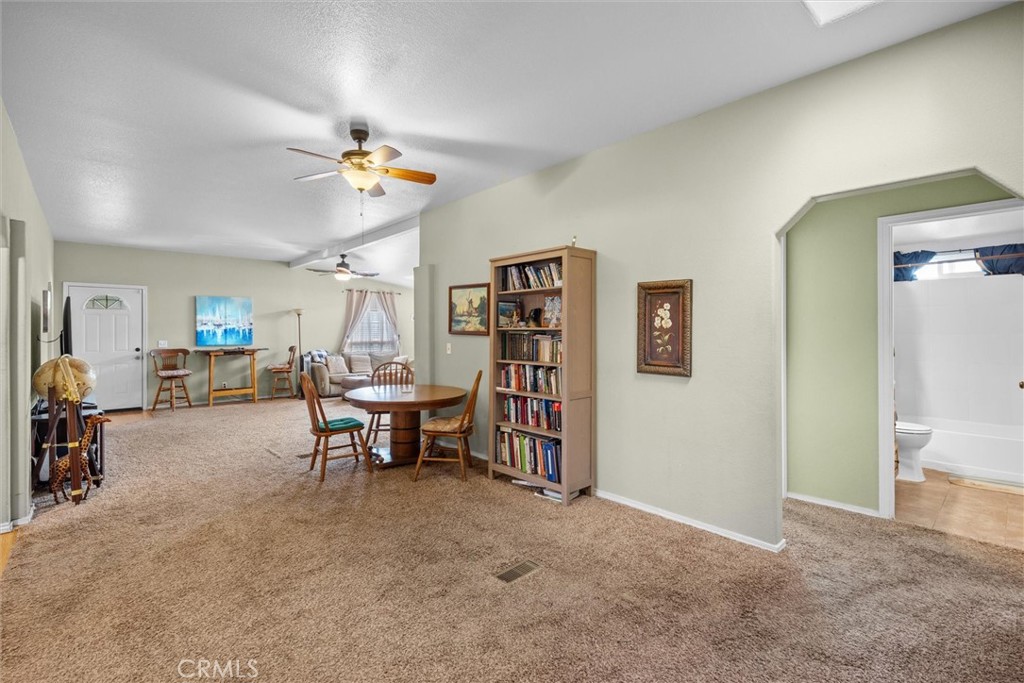 3909 Reche Road, Unit 82 Fallbrook, CA 92028 - Photo 10 of 34