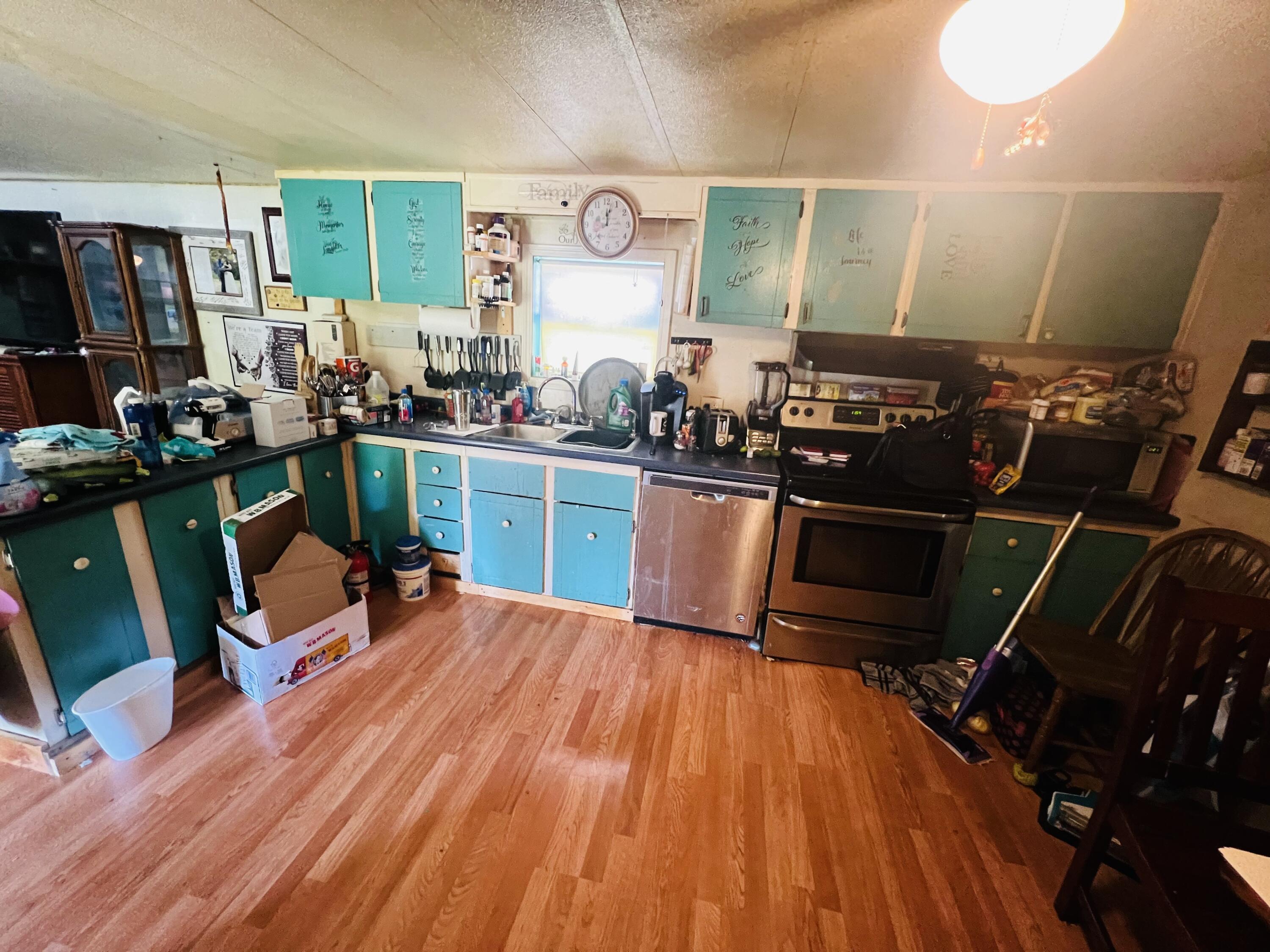 2 Knothole Road, Unit B West Paris, ME 04289 - Photo 6 of 12 IMG_6512