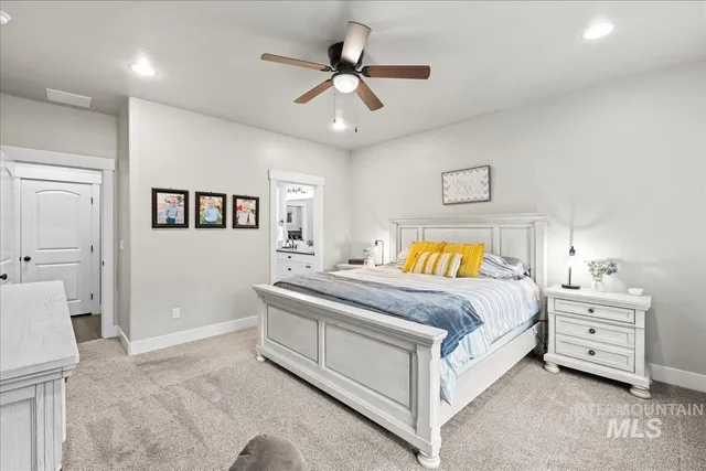 $900,000 | 11 Crescent Circle, Boise, ID 83716