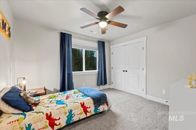 $900,000 | 11 Crescent Circle, Boise, ID 83716