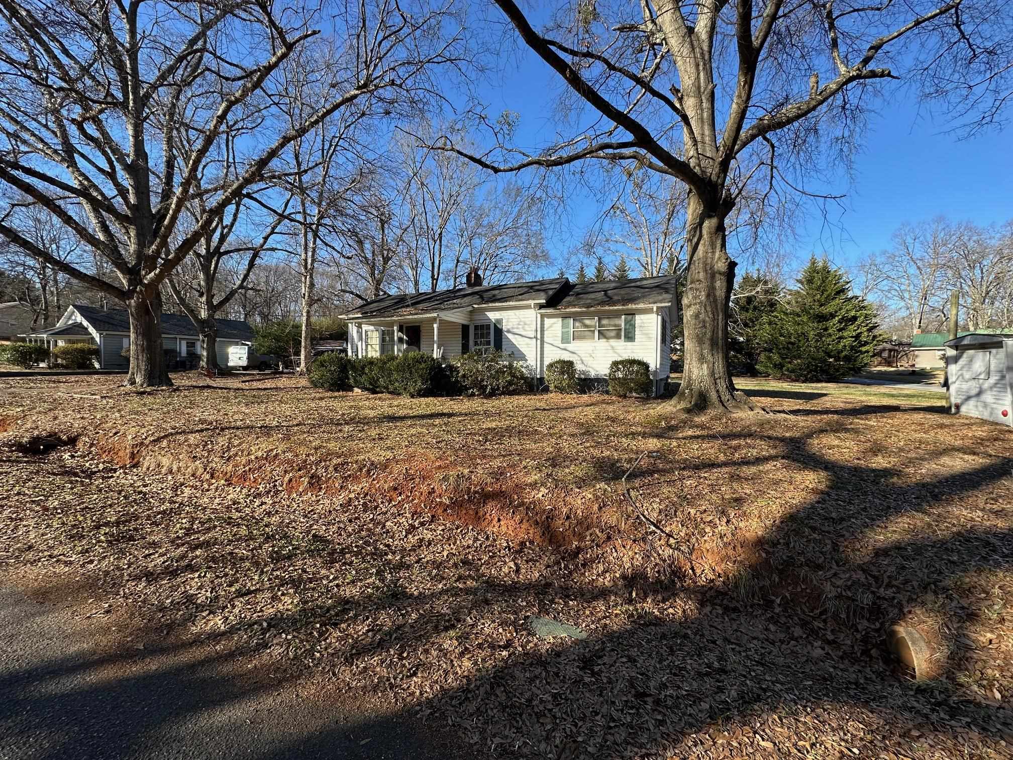 100 Landrum Drive Greer, SC 29651 - Photo 4 of 27