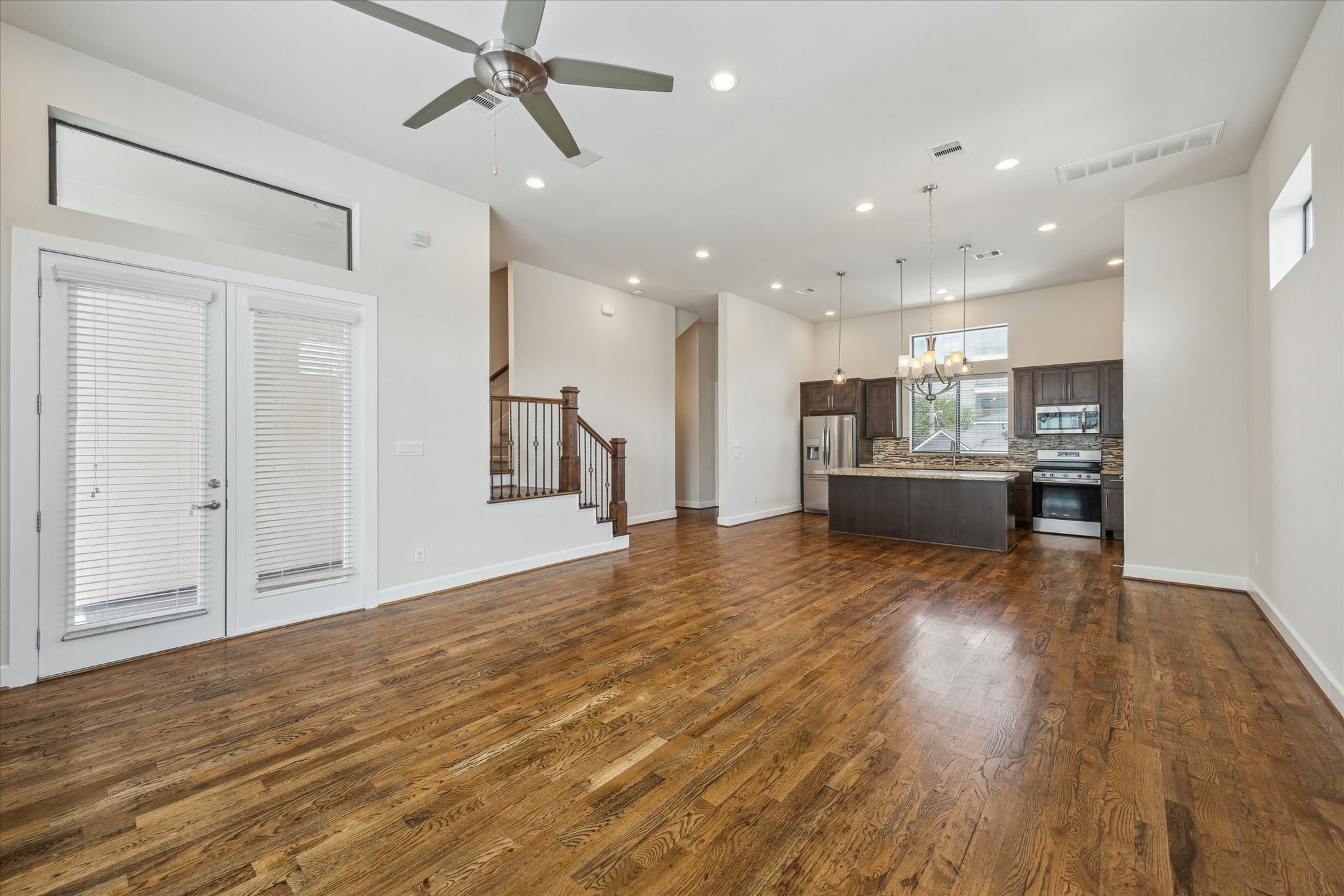 4113 Eigel Street Houston, TX 77007 - Photo 11 of 23