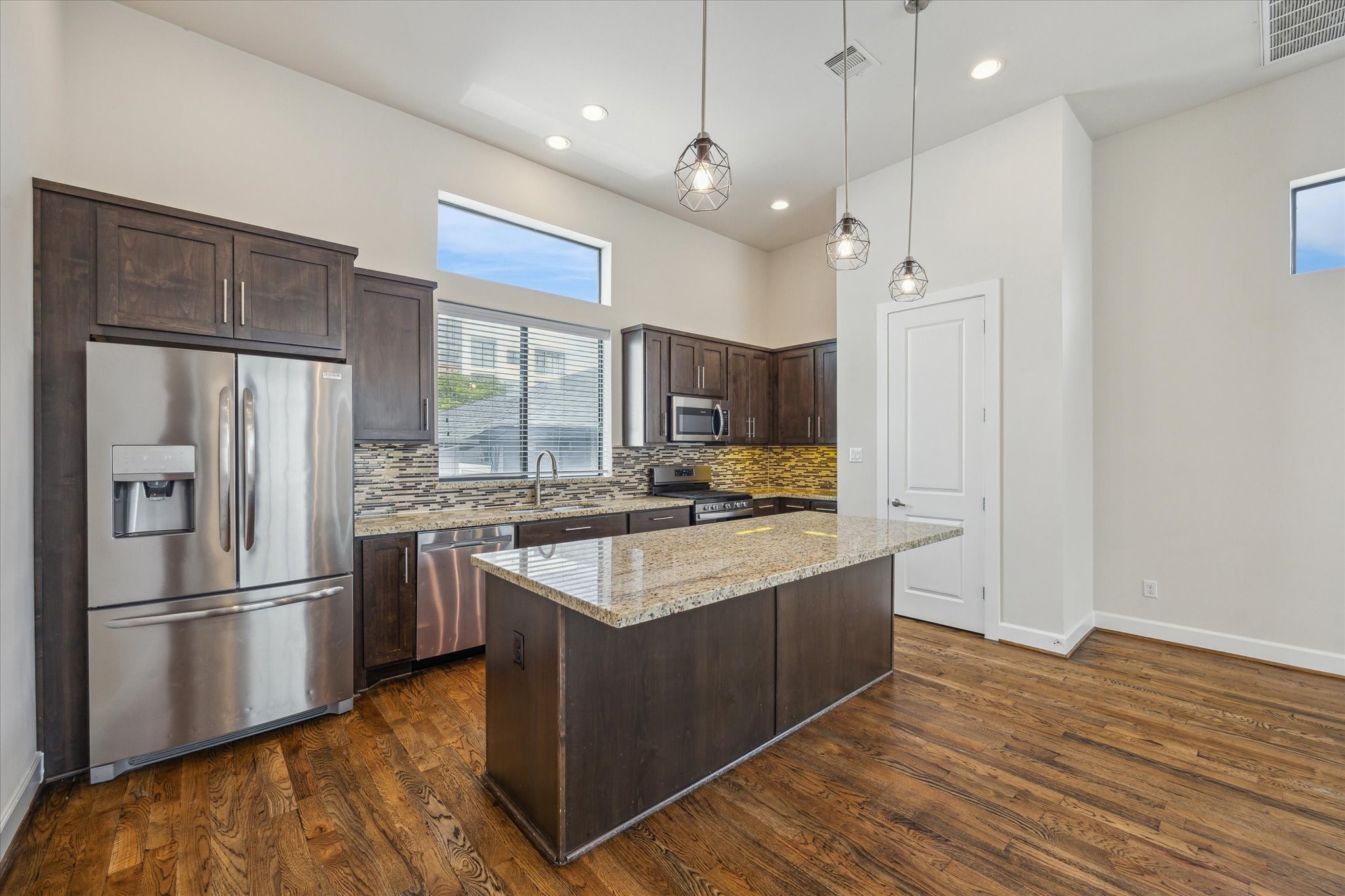 4113 Eigel Street Houston, TX 77007 - Photo 14 of 23