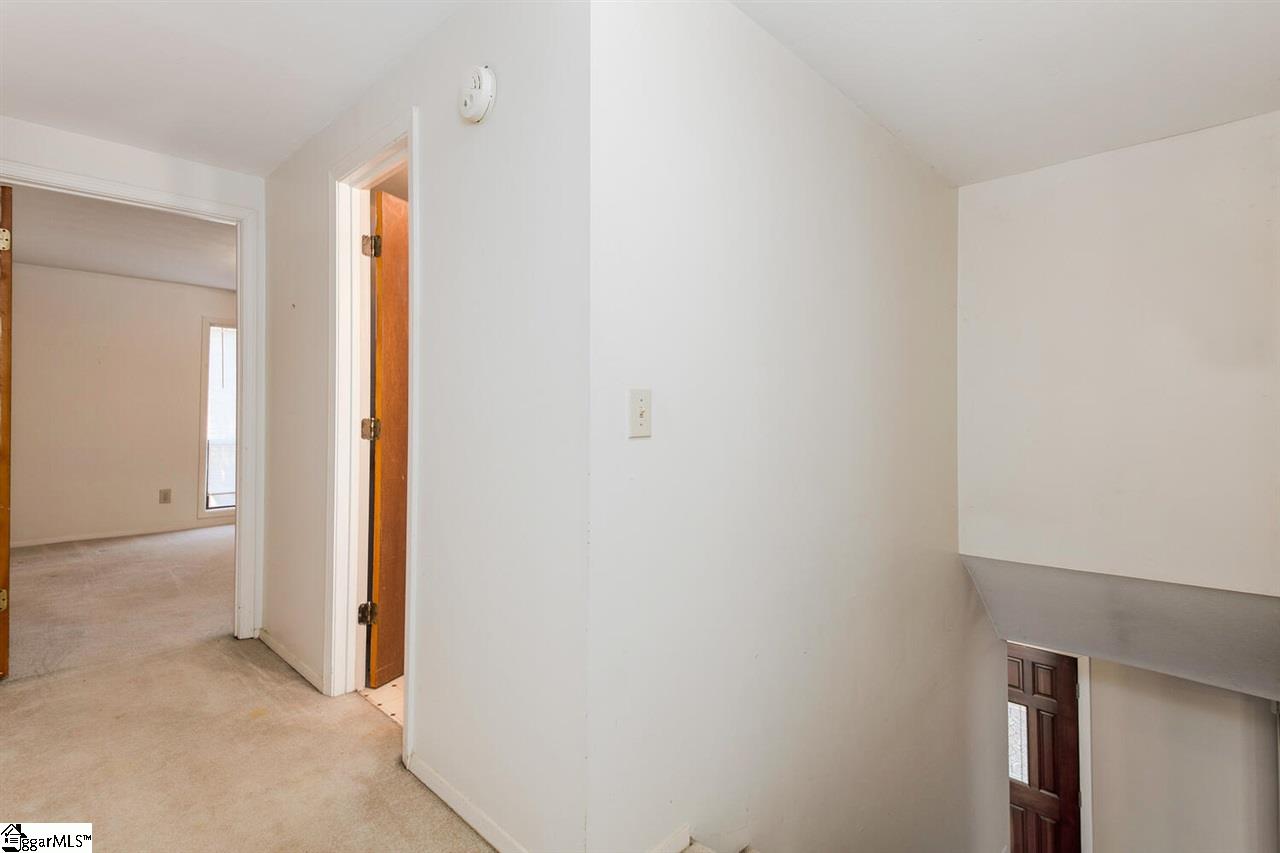 3231 Cannon Road Greer, SC 29651 - Photo 13 of 26 Gallery Image 13