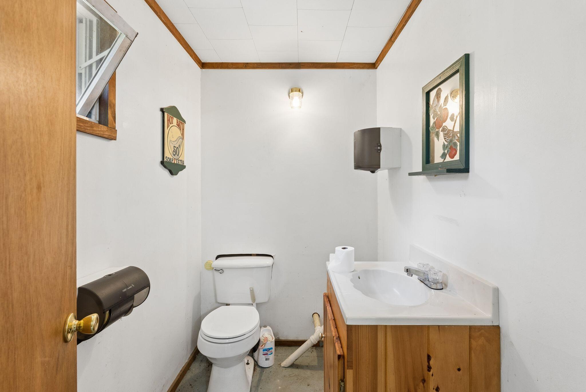 1281 Mercer Road Mercer, ME 04957 - Photo 36 of 50 DSC04152