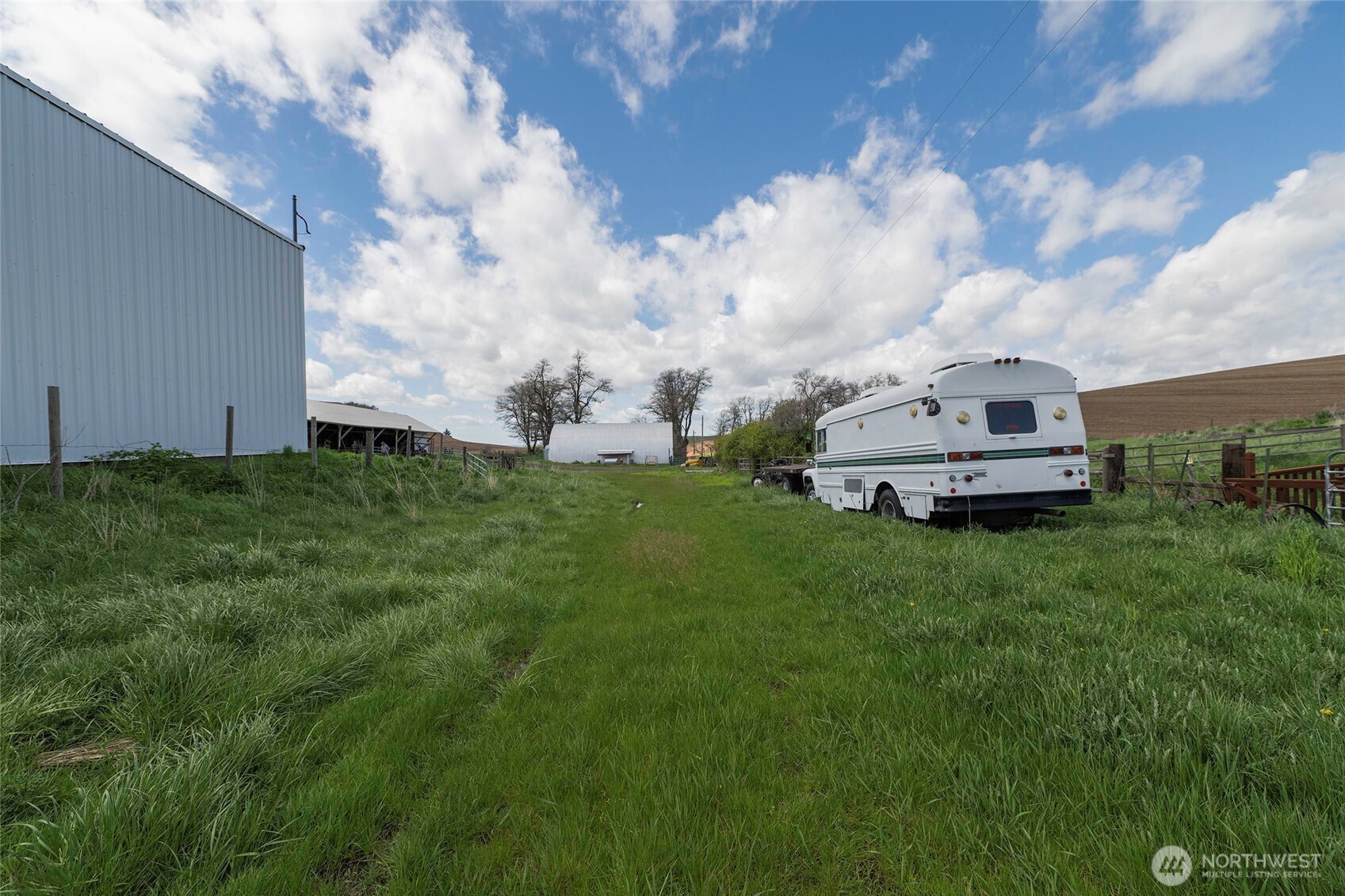 950 Lewis Peak Road Waitsburg, WA 99361 - Photo 5 of 40