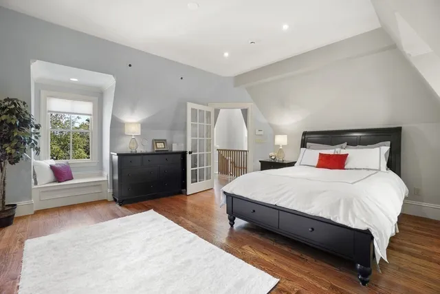 $6,000 | 28 Pennsylvania Avenue, Unit B, Newton, MA 02464