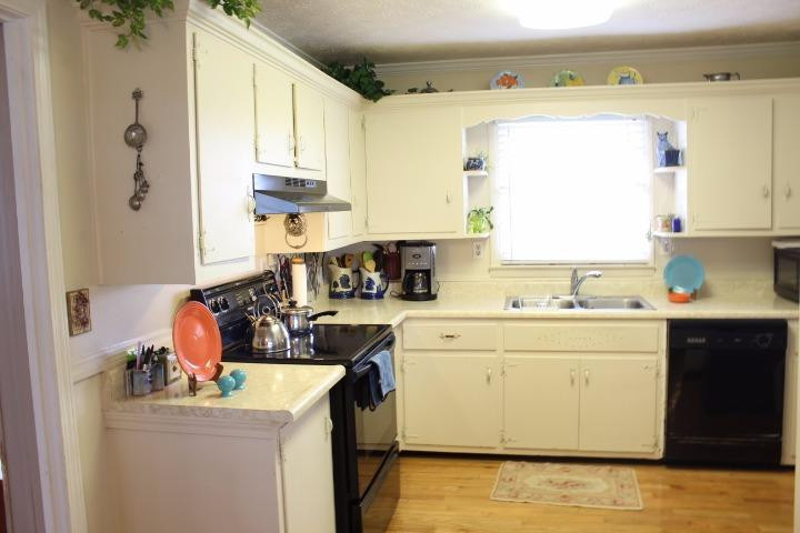 302 Opossum Kingdom Road Berea, KY 40403 - Photo 13 of 34 Photo 13