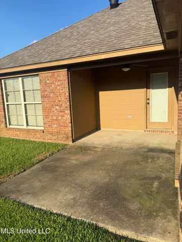 $2,500 | 107 Millhouse Drive, Madison, MS 39110