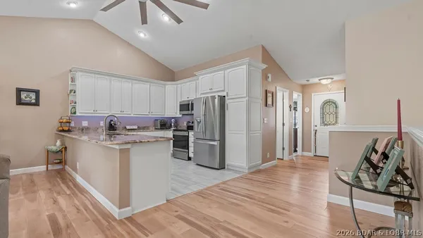 $449,000 | 191 Park Pl Drive, Kaiser, MO 65047