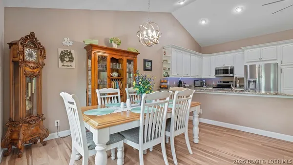 $449,000 | 191 Park Pl Drive, Kaiser, MO 65047