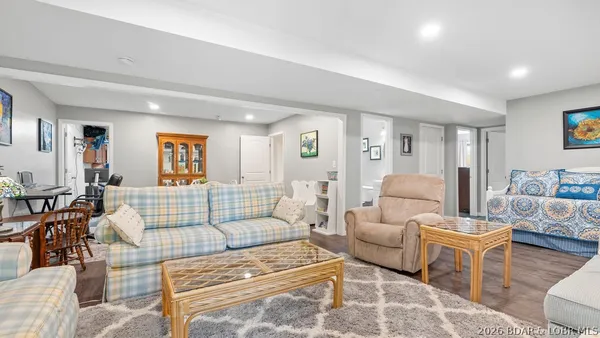 $449,000 | 191 Park Pl Drive, Kaiser, MO 65047