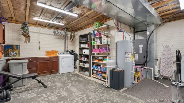 $449,000 | 191 Park Pl Drive, Kaiser, MO 65047