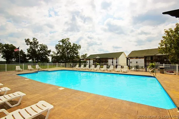 $449,000 | 191 Park Pl Drive, Kaiser, MO 65047