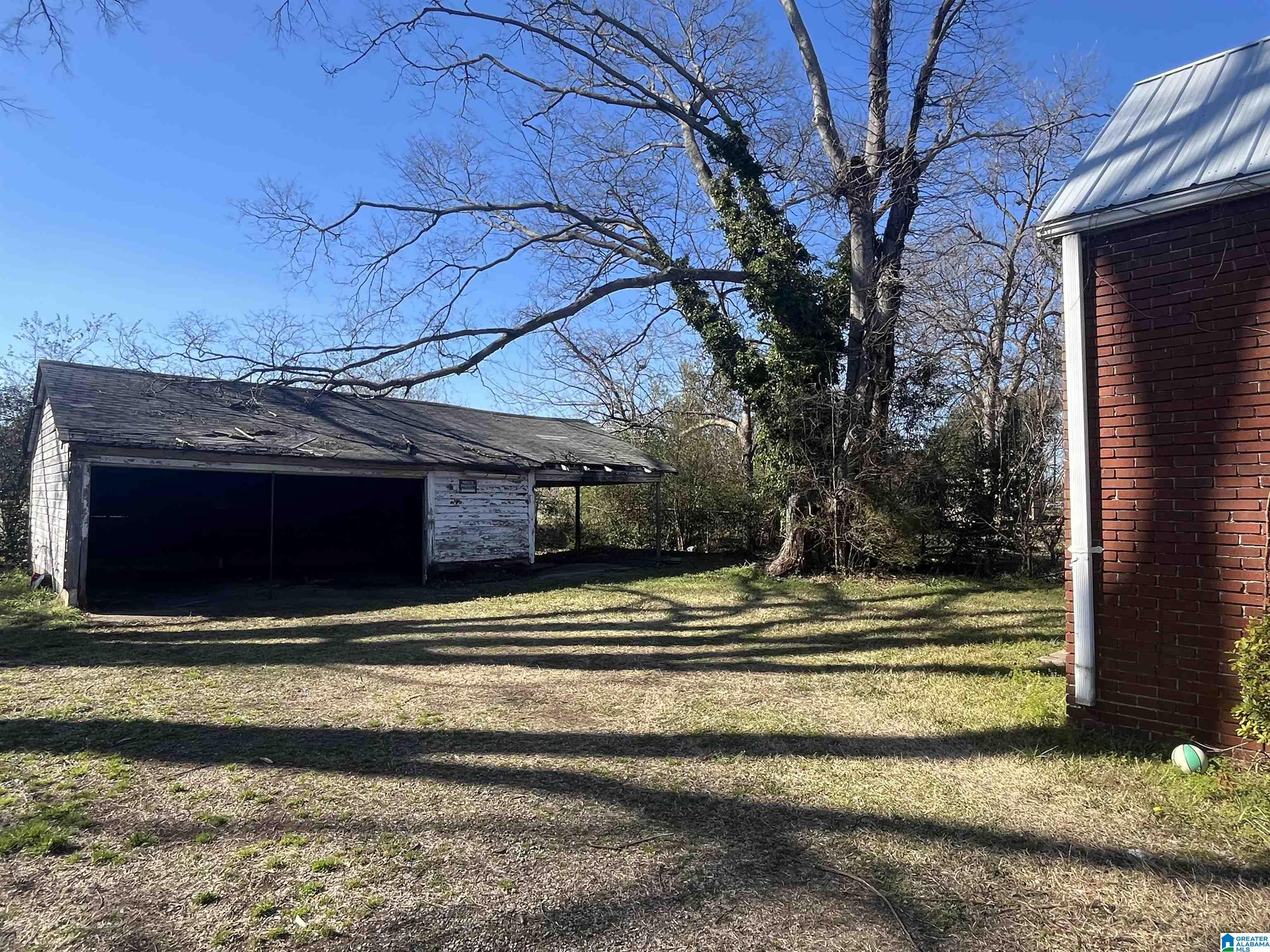 1432 19th Place Southwest Birmingham, AL 35211 - Photo 12 of 13
