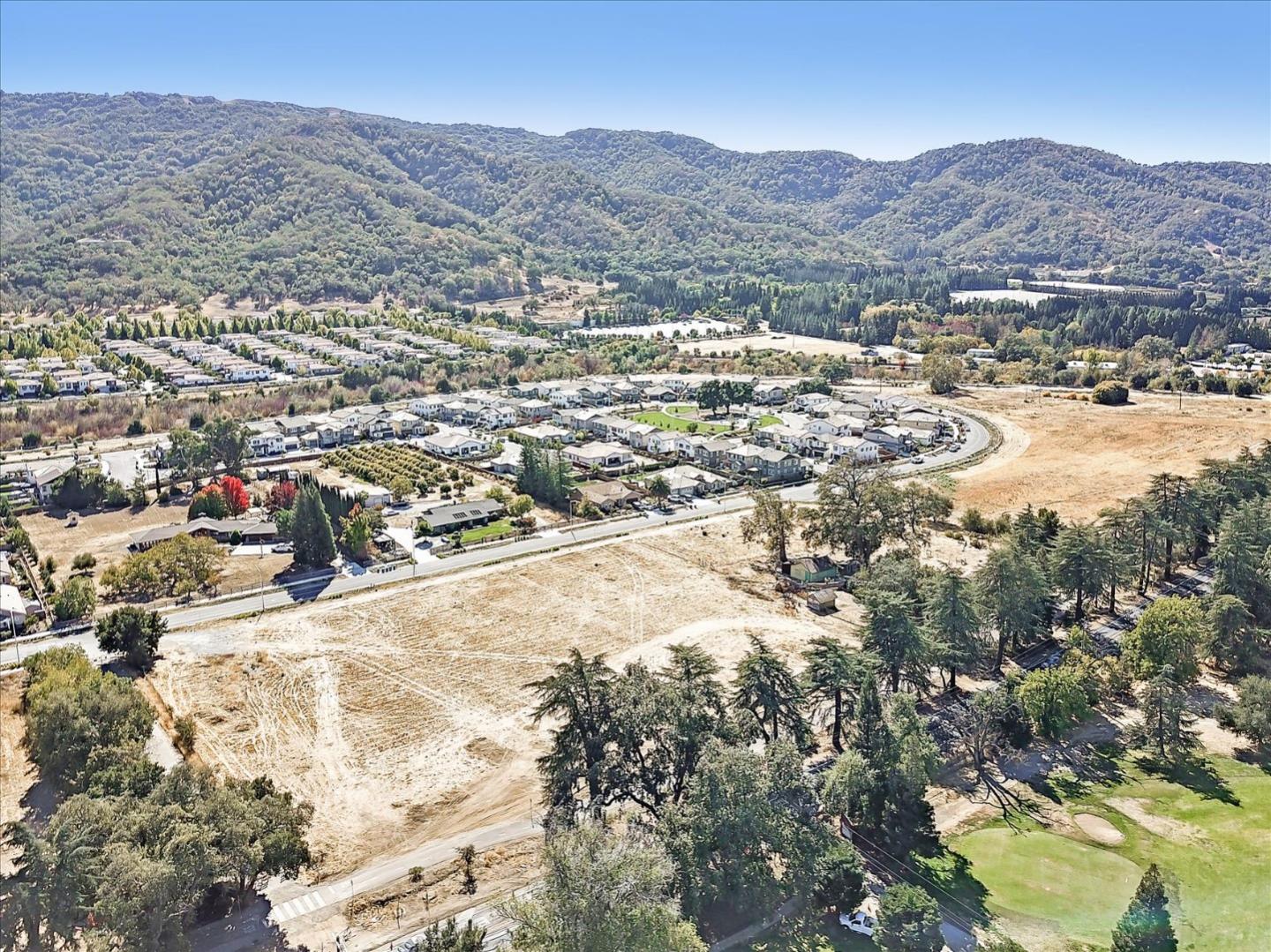 2740 Hecker Pass Road Gilroy, CA 95020 - Photo 3 of 15