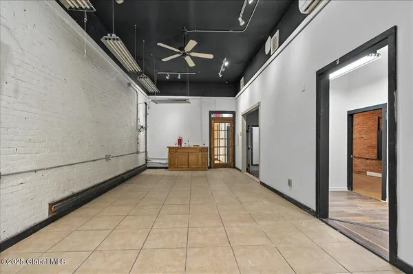 $17 | 80 West Circular Street, Unit SUITE 1, Saratoga Springs, NY 12866