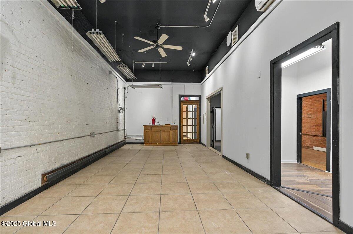 80 West Circular Street, Unit SUITE 1 Saratoga Springs, NY 12866 - Photo 24 of 29 09-80 WEST CIR-21