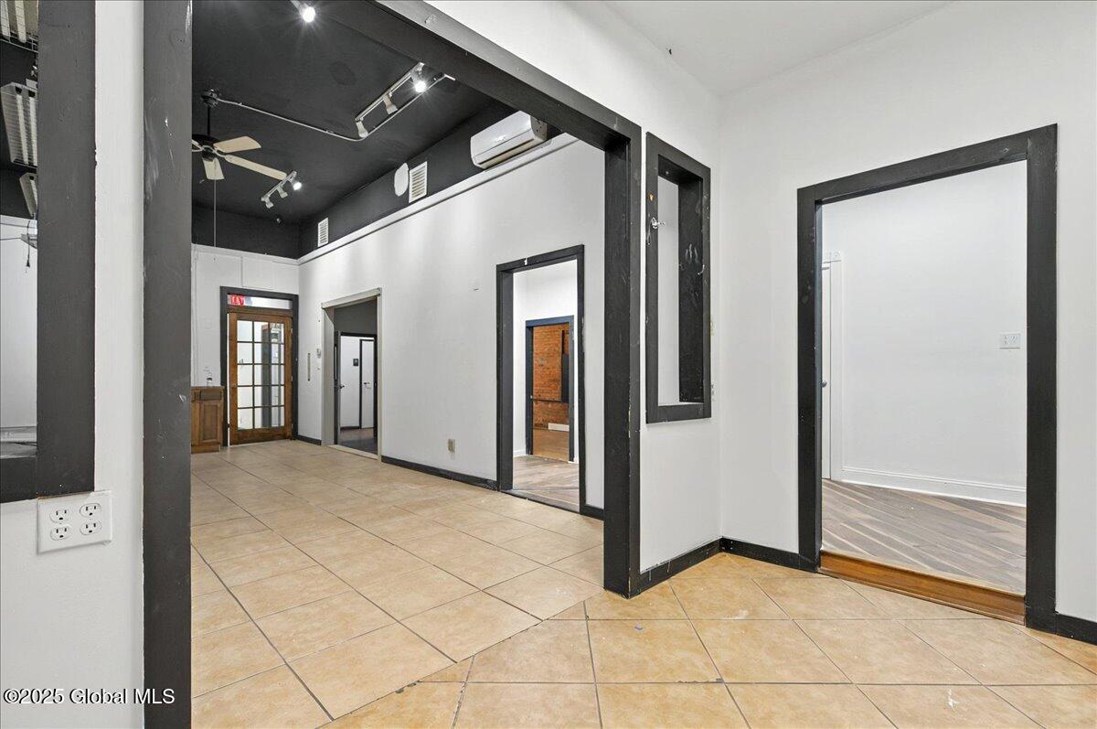 80 West Circular Street, Unit SUITE 1 Saratoga Springs, NY 12866 - Photo 26 of 29 10-80 WEST CIR-20