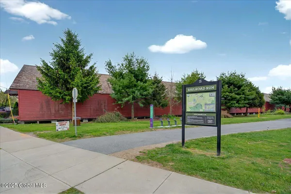 $17 | 80 West Circular Street, Unit SUITE 1, Saratoga Springs, NY 12866