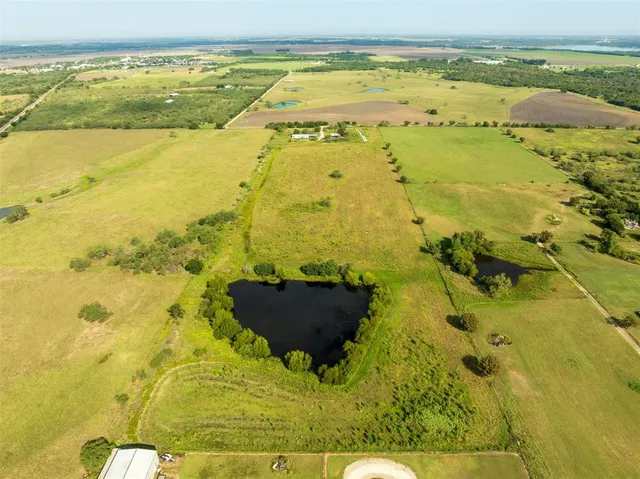 $340,000 | 770 Cane Road, Ennis, TX 75119