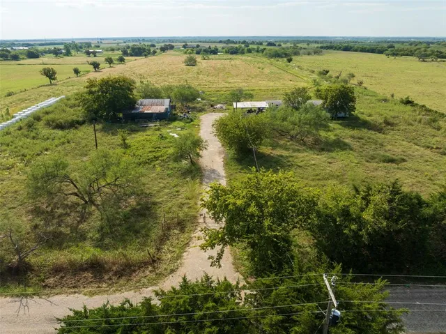 $340,000 | 770 Cane Road, Ennis, TX 75119