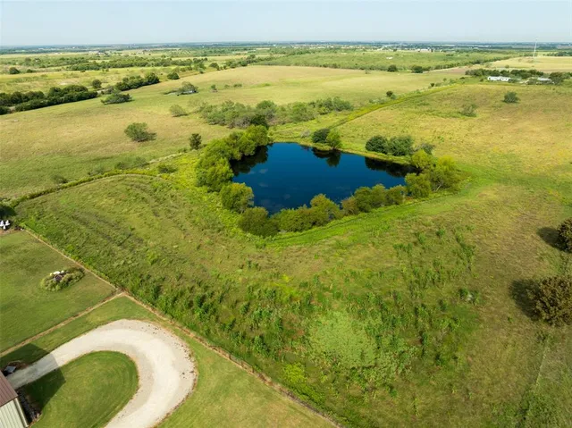 $340,000 | 770 Cane Road, Ennis, TX 75119