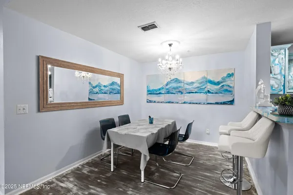 $155,500 | 7701 Timberlin Park Boulevard, Unit 434, Jacksonville, FL 32256