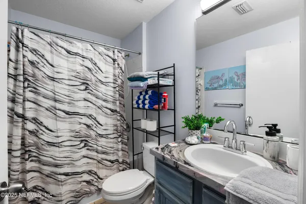 $155,500 | 7701 Timberlin Park Boulevard, Unit 434, Jacksonville, FL 32256