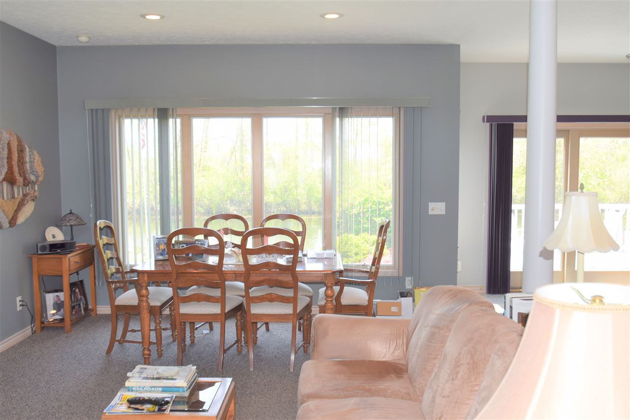 7949 East Cherokee Road Syracuse, IN 46567 - Photo 5 of 36 Gallery Image 5