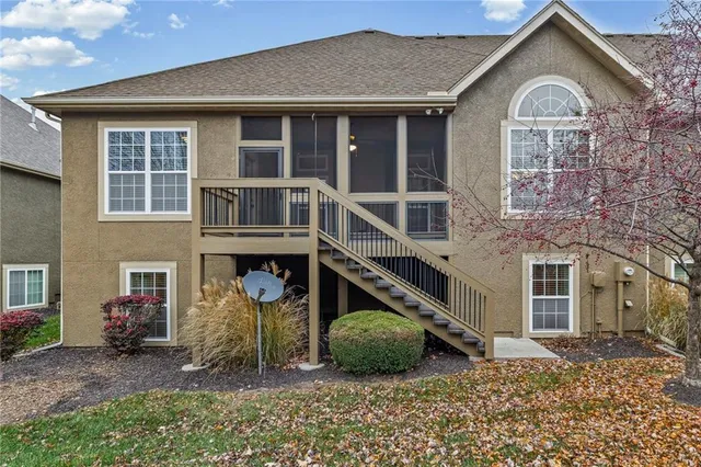 $469,950 | 16639 West 168th Place, Olathe, KS 66062