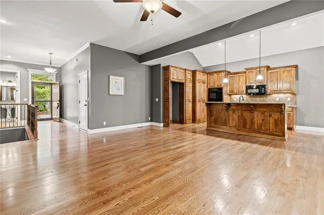 $469,950 | 16639 West 168th Place, Olathe, KS 66062