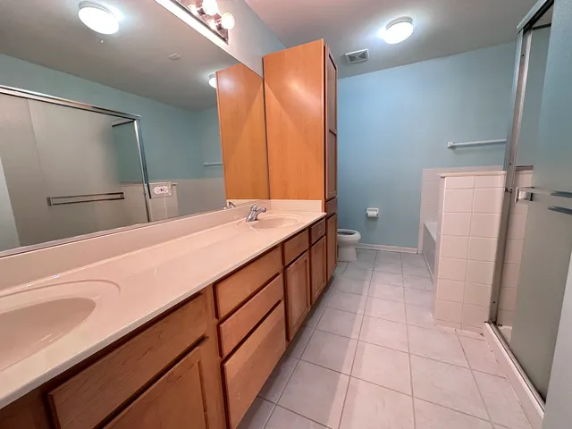 $2,550 | 2737 Borkshire Lane, Aurora, IL 60502