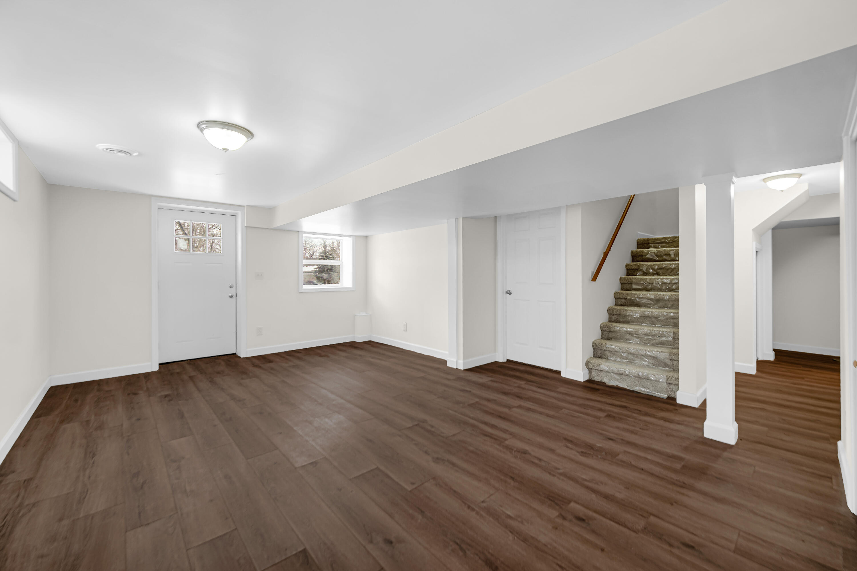 2044 Hidden Valley Drive Crown Point, IN 46307 - Photo 24 of 31 3000x2000