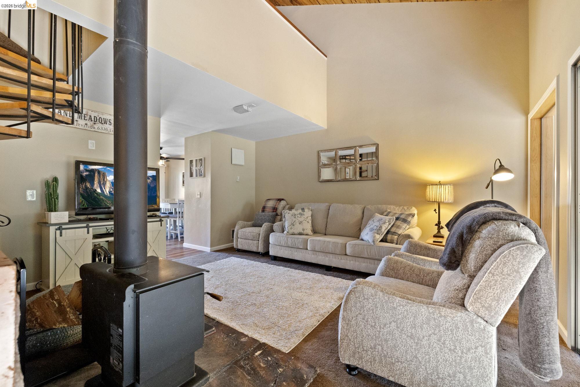 33757 Upper Leland Road, Unit B Pinecrest, CA 95364 - Photo 10 of 39 a living room with furniture
