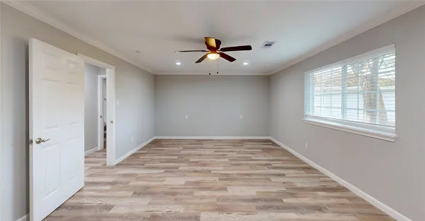 $319,900 | 2206 Carriage Lane, La Marque, TX 77568